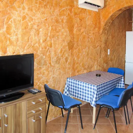 Jakas Trogir