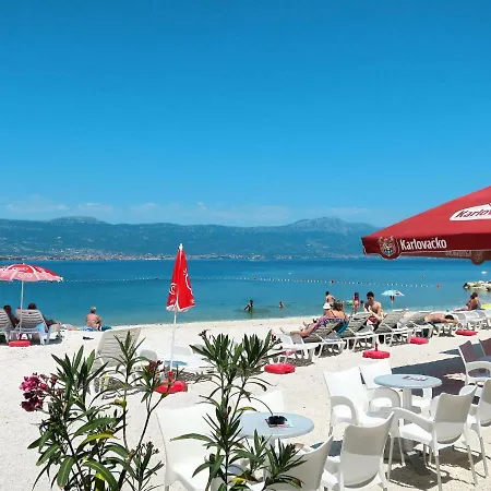Jakas * Trogir